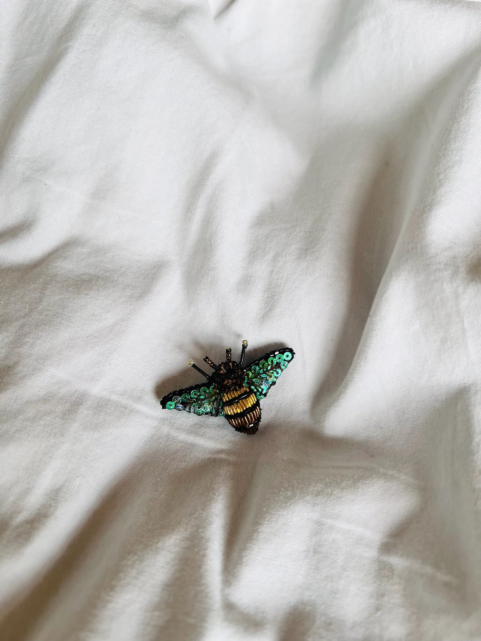 Dazzling Bee Brooch Pin