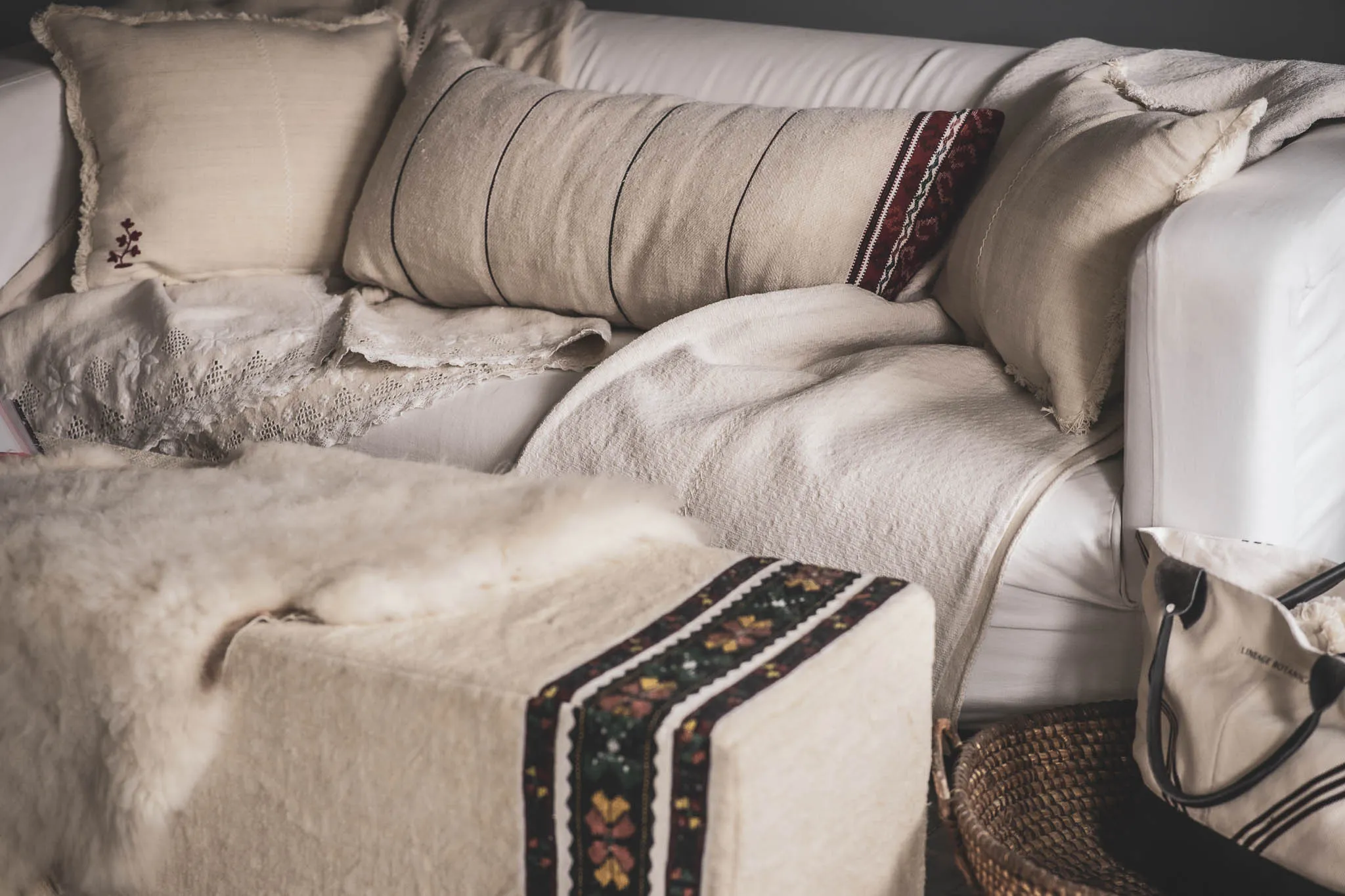 Embroidered Antique Pillow – Timeless Elegance & Craftsmanship