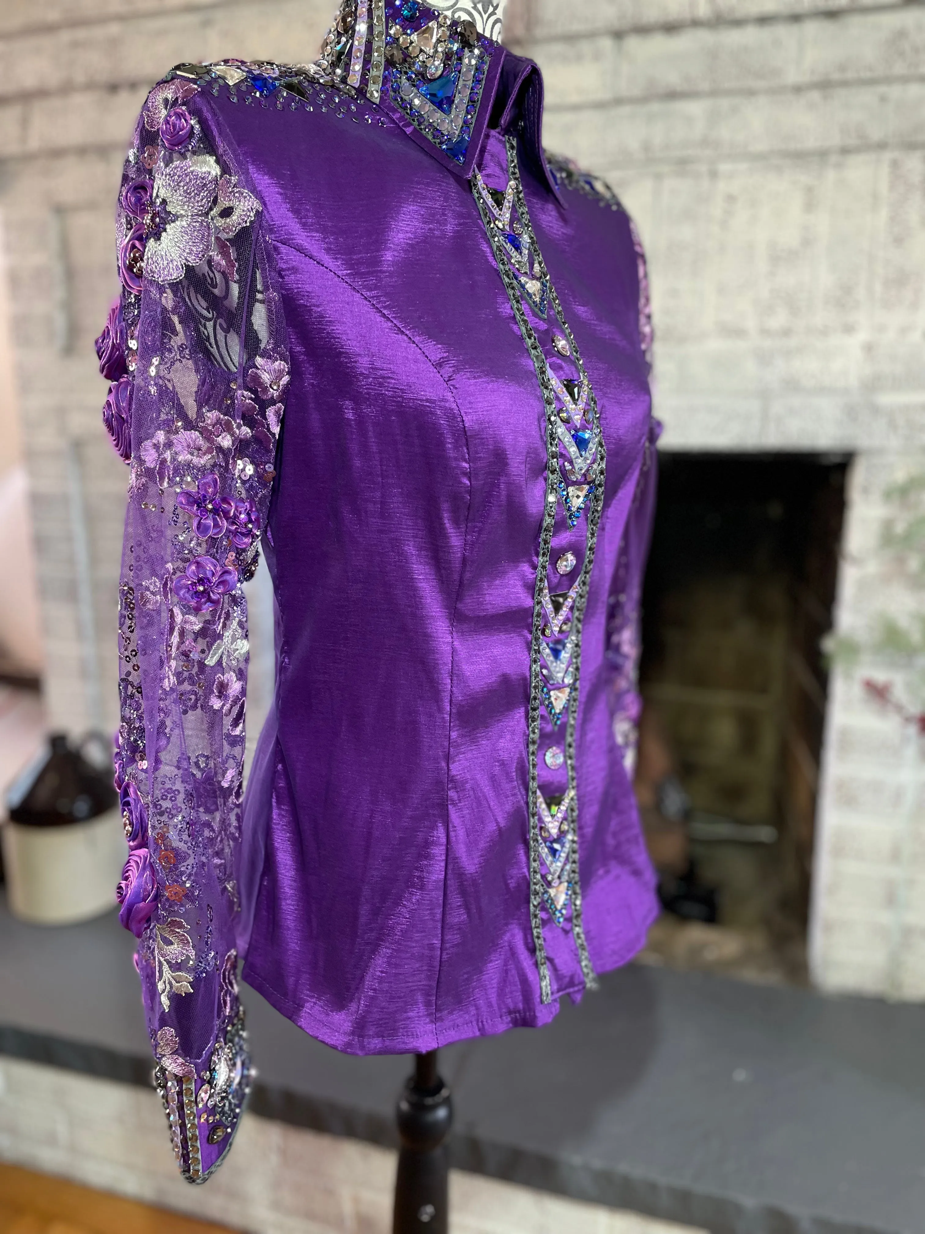 Medium Rockstar Designs day shirt